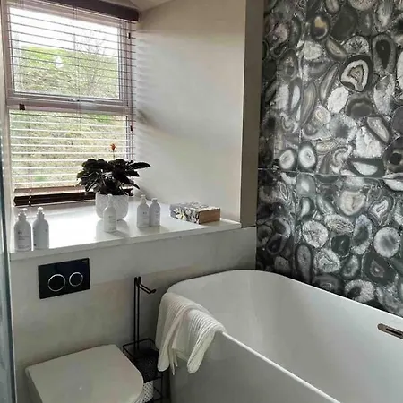 Appartamento Immaculate 2-bed House In Embsay *